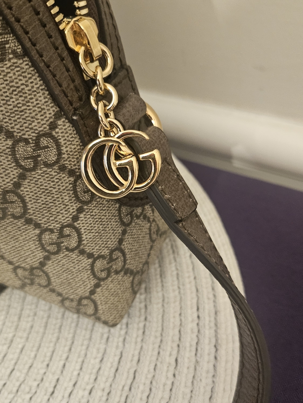 Gucci Ophidia GG Supreme Small Dome Crossbody - Picture 4 of 14